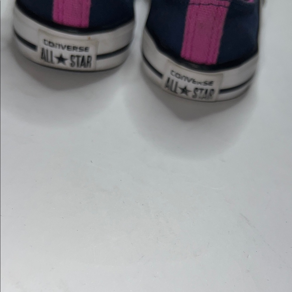 Converse Kids Sneakers in Dark Blue and Magenta - Picture 4 of 9